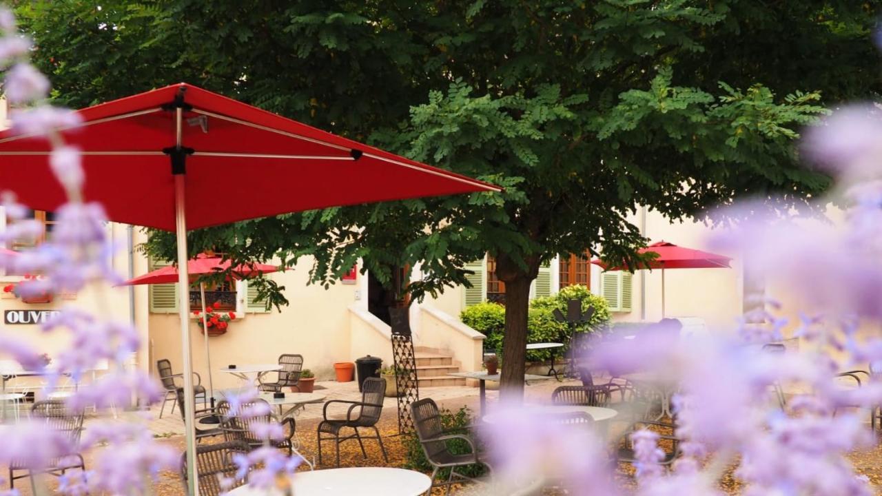 Hostellerie Du Chateau Bellenaves ภายนอก รูปภาพ