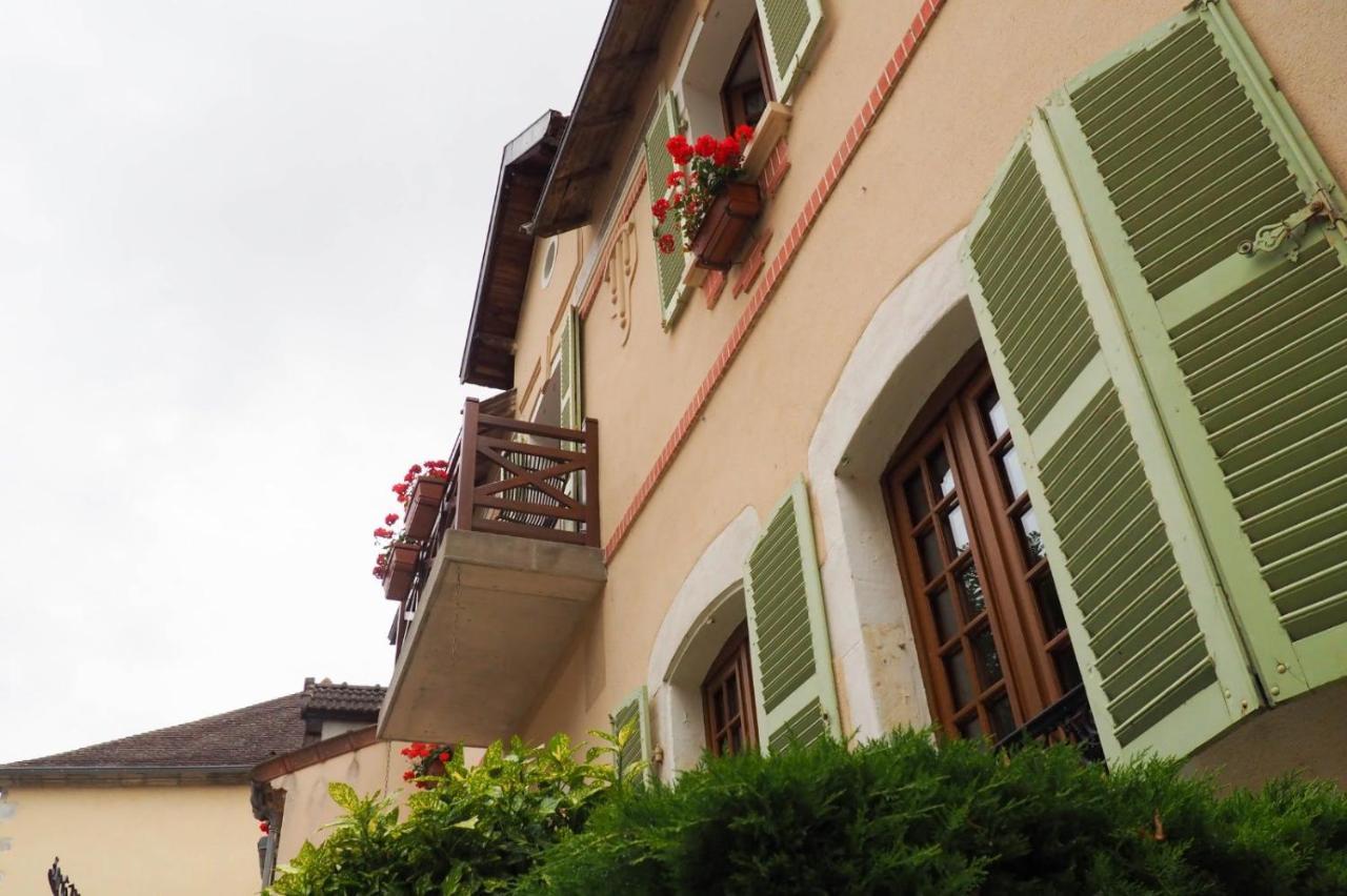 Hostellerie Du Chateau Bellenaves ภายนอก รูปภาพ