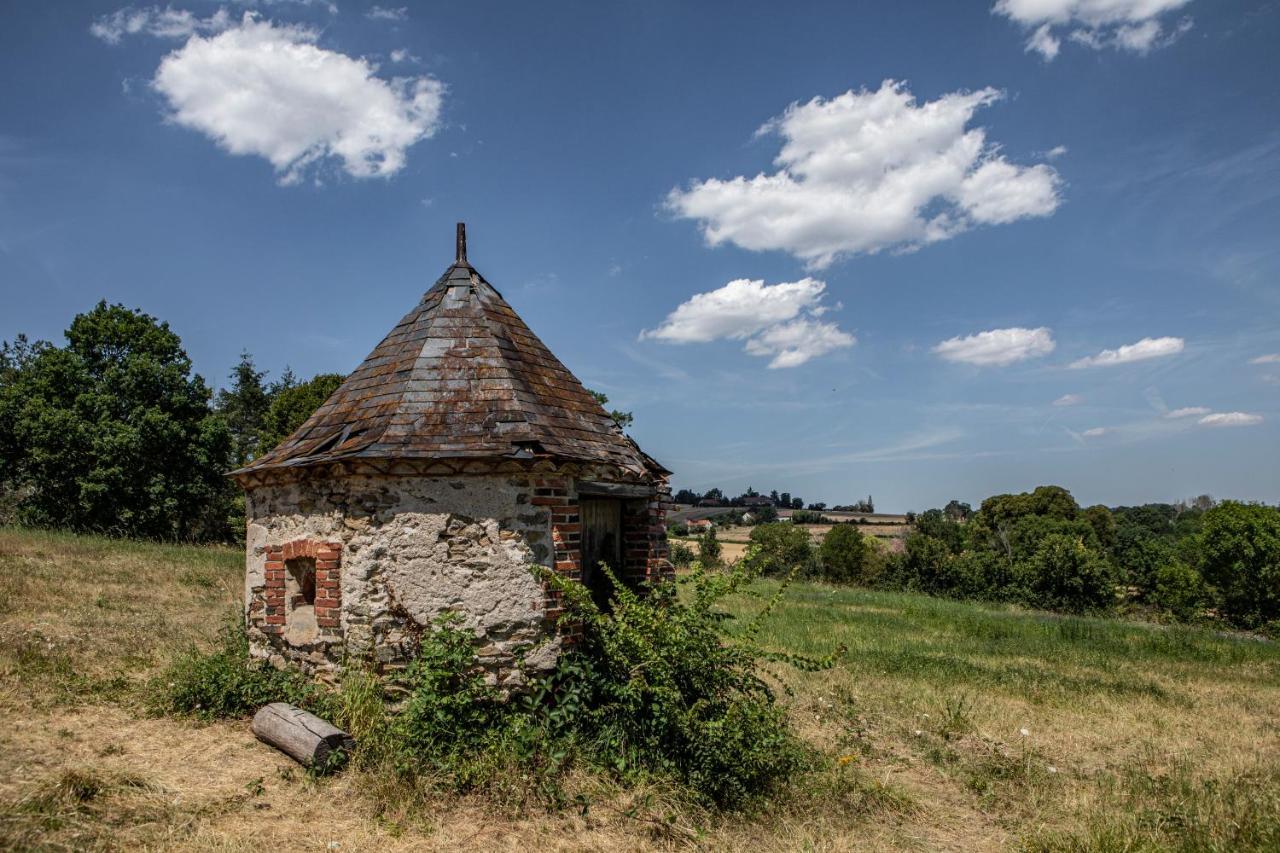 Hostellerie Du Chateau Bellenaves ภายนอก รูปภาพ