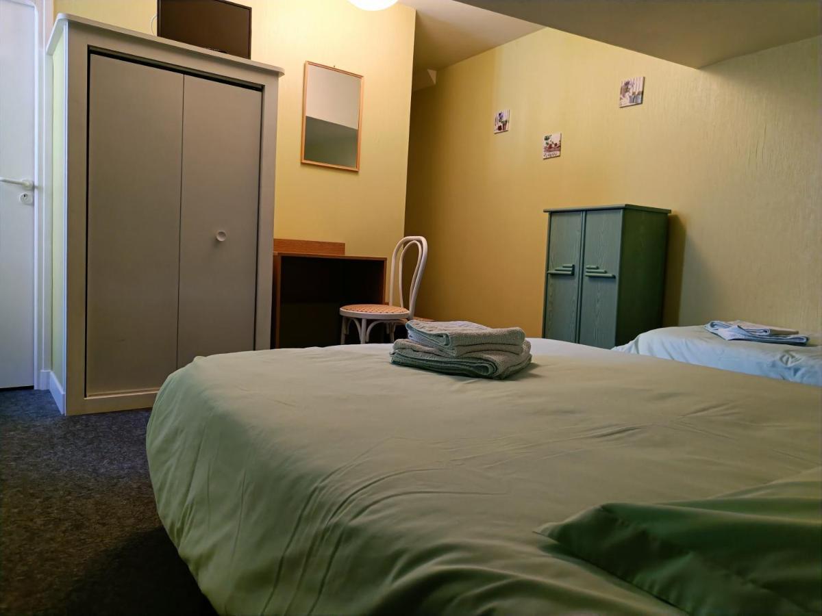 Hostellerie Du Chateau Bellenaves ภายนอก รูปภาพ