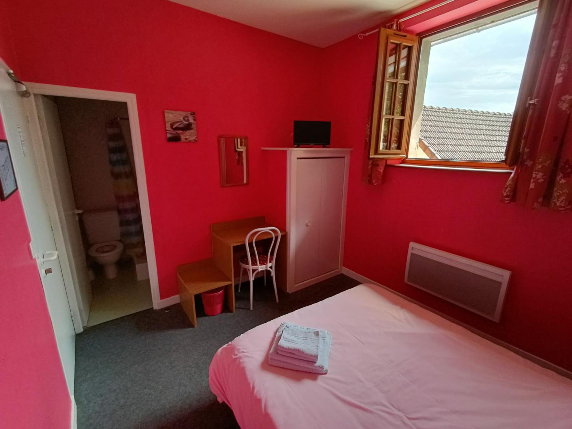 Hostellerie Du Chateau Bellenaves ห้อง รูปภาพ